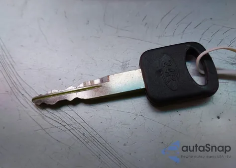 1998 Ford F-150 Lariat/Xl/Xlt из США, поврежденный, VIN 1FTZX0760WKB00187